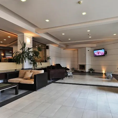 Bellevue Residence Apartments-3