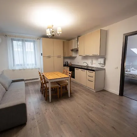 Tonitza Apartments-2