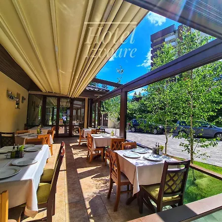 Hotel IZVOARE Caciulata-2