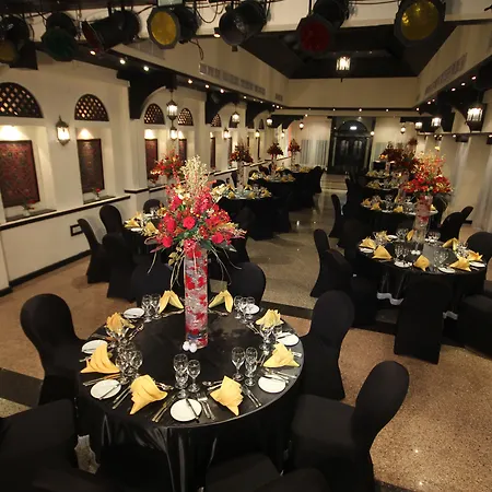 Arabian Courtyard Hotel & Spa-2