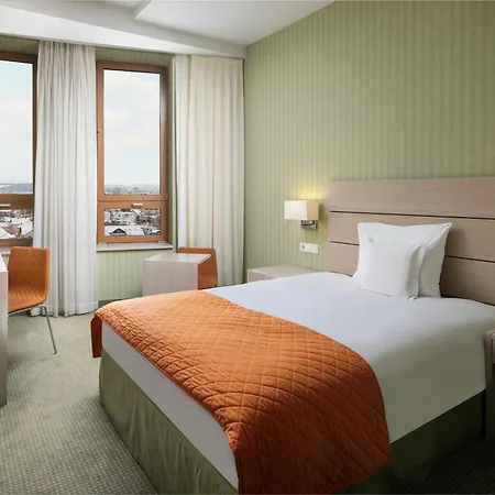 Hotel Golden Tulip Ana Tower Sibiu-3