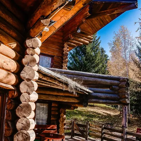 Harmonie Tree House Cotagges Chalet Predeal Trei Brazi-3