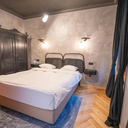Barrique Chambers-3