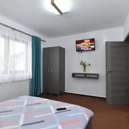 Casa Natalia Bușteni-2