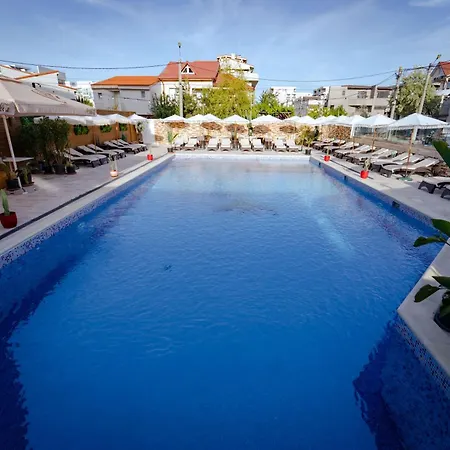 Almar Luxury-3