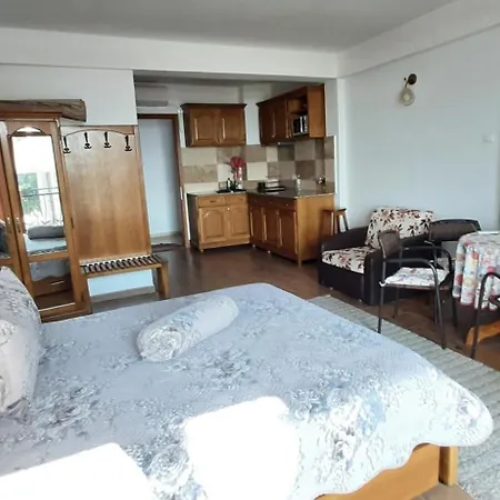 Vila pe plaja nr 9-3