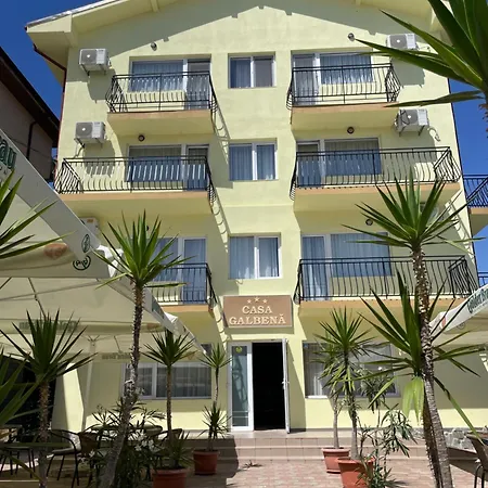 Casa Galbena-2