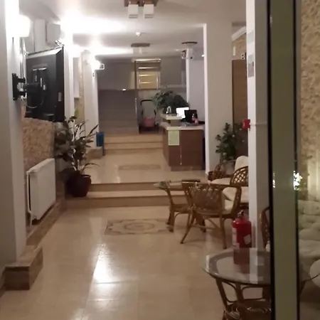 Hotel Falkor-2