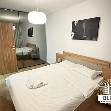 Cluj Viva Aparthotel-3