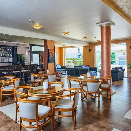 Sunny Beach Hotel Forum-2