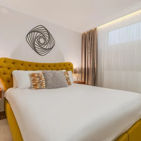 Dozsa Residence-3