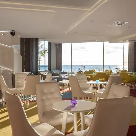 Grifid Encanto Beach Hotel-3
