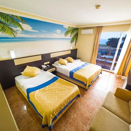 First Class Hotel-3