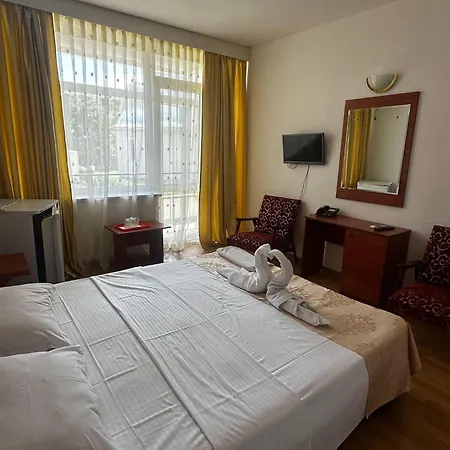Hotel Tomis Neptun-3