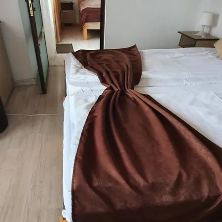 Hotel Dynes-2