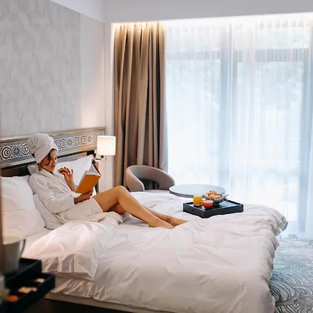 Hotel Crystal Wellness & Spa Superior-2