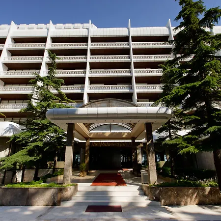 The Palace Hotel, Sunny Day-2