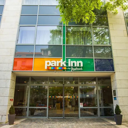 Park Inn By Radisson Budapest-2