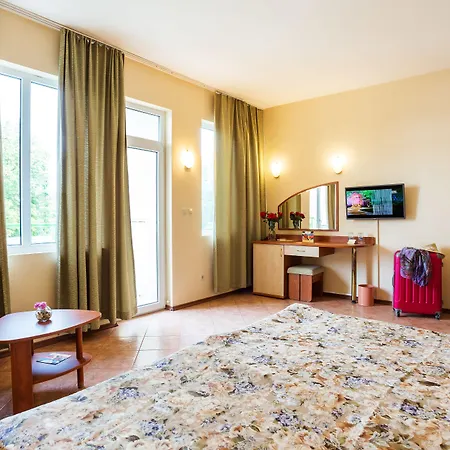 Ljuljak Hotel-2