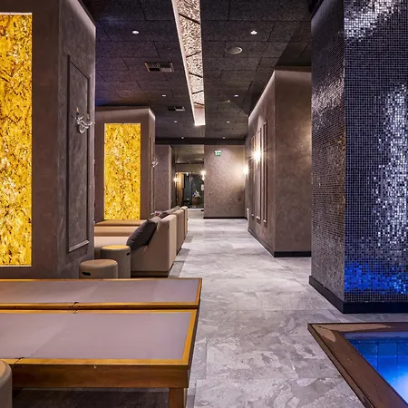 Premier Luxury Mountain Resort-2