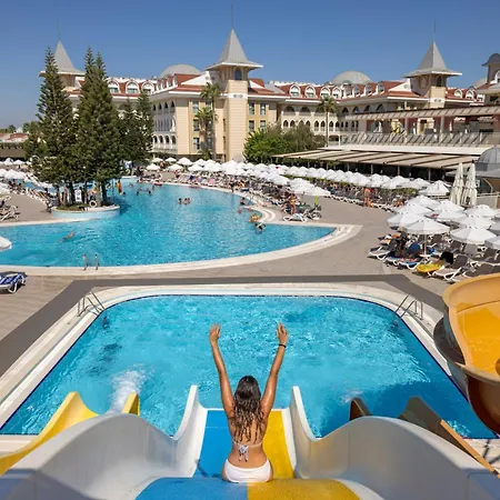 Side Star Resort Hotel-2