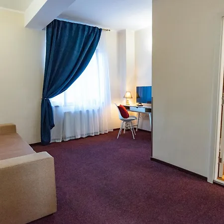 Long Street Hotel-2