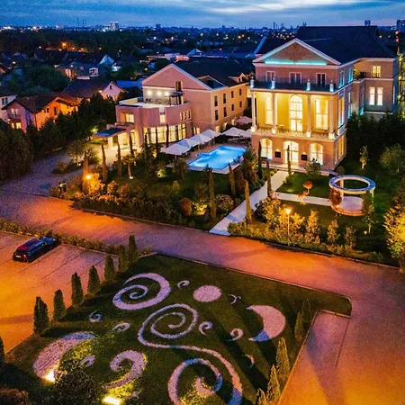 Tresor Le Palais Timisoara, Curio Collection By Hilton-2
