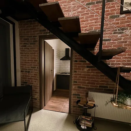 Timhouse-2