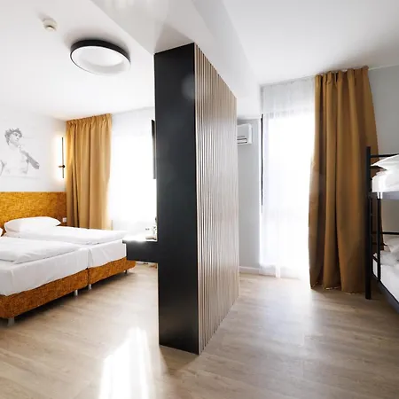 Hotel Mariss-3