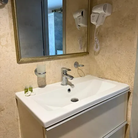 Mav Boutique Villa-2