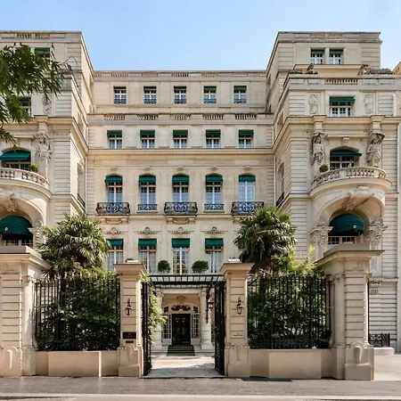 Shangri-La Paris-3