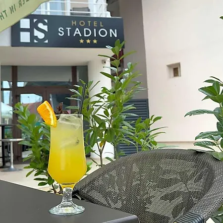 Hotel Stadion-2