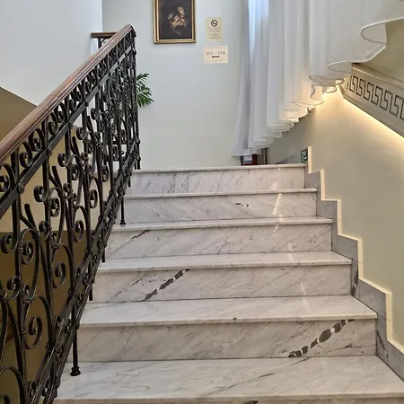 Hotel Royal Craiova-2
