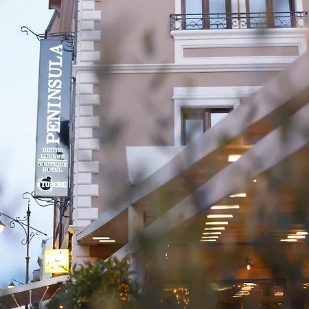 Peninsula Boutique Hotel-3