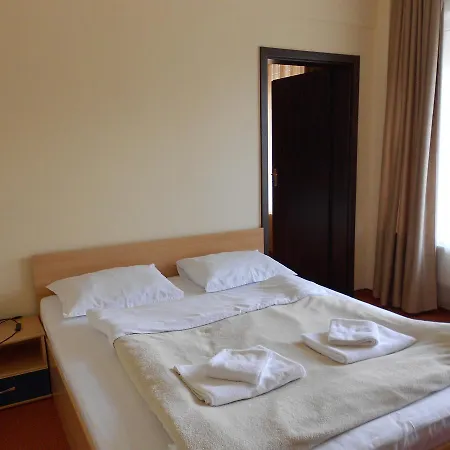 Hotel Diana-2