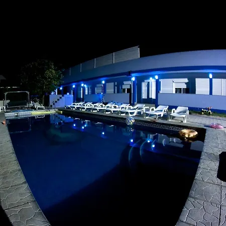 Blue Lagoon-3