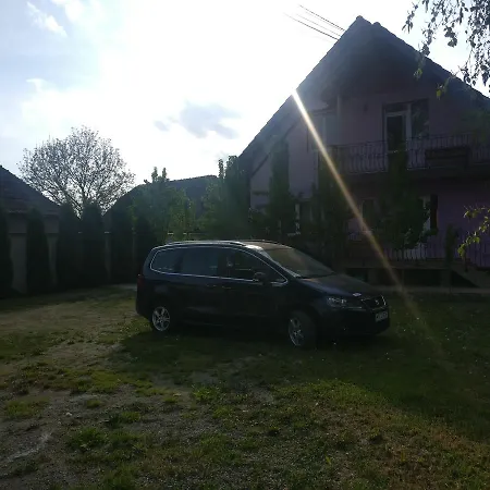 Casa Cu Butoi-2