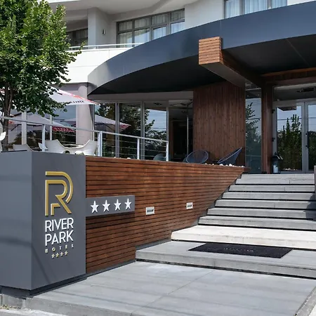 Hotel River Park-3