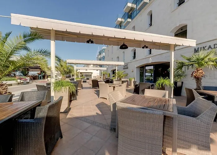 Hotel Antik Balcic