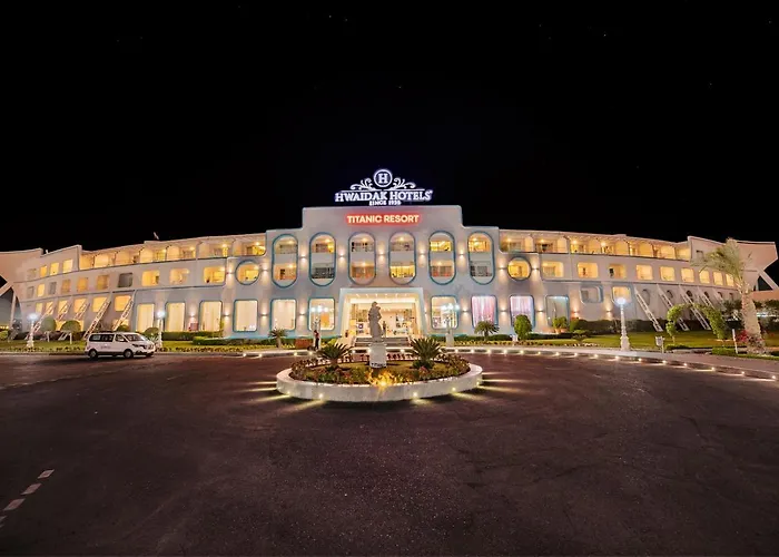 Titanic Aqua Park Resort - Families And Couples Only Hurghada