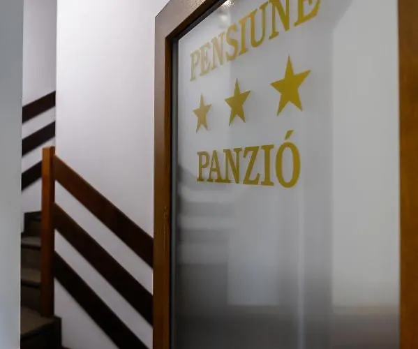 Juliu'S Panzio Csikszereda Hotel
