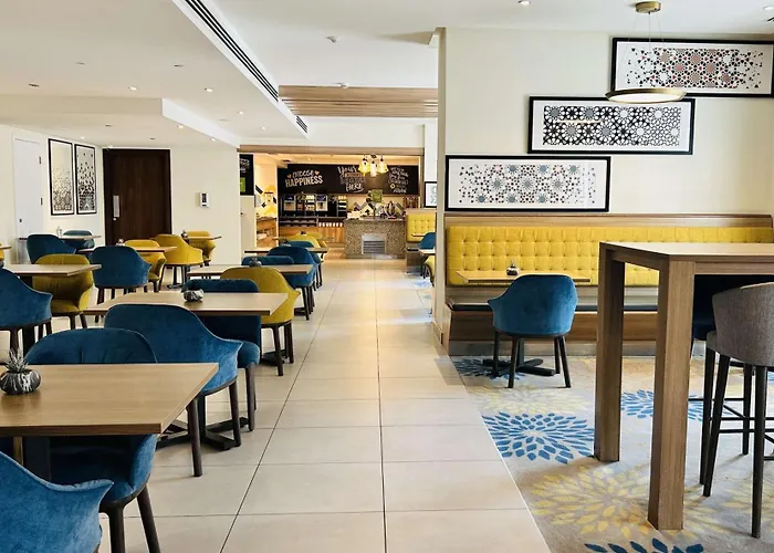 Hampton By Hilton Dubai Al Barsha Hotel
