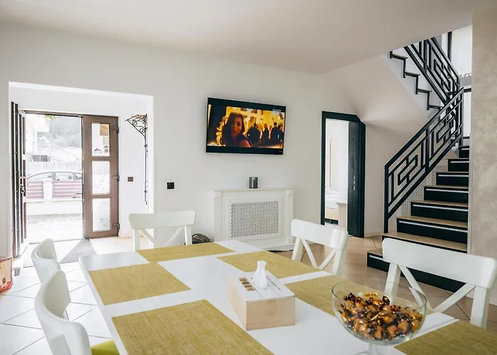 Acasă în Voroneț Hotel Gura Humorului
