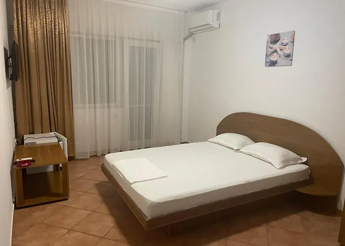 Casa Galbena Hotel Costineşti