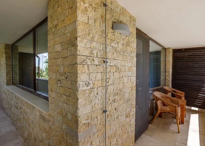 Zen Vama Veche Hotel