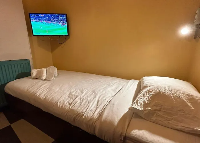 Central Accommodation Budget By Hr Bucureşti