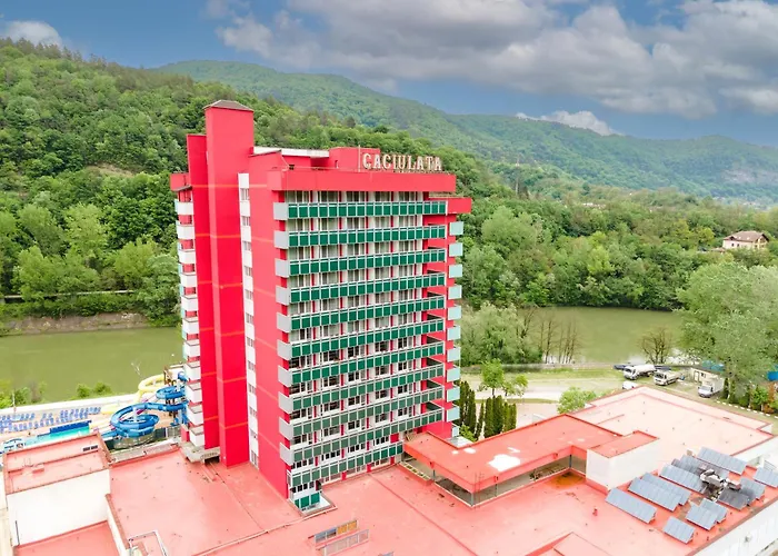 Complex Balnear Cozia - Corp Caciulata Hotel Călimăneşti
