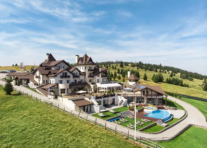 Castelnor Hotel Păltiniş