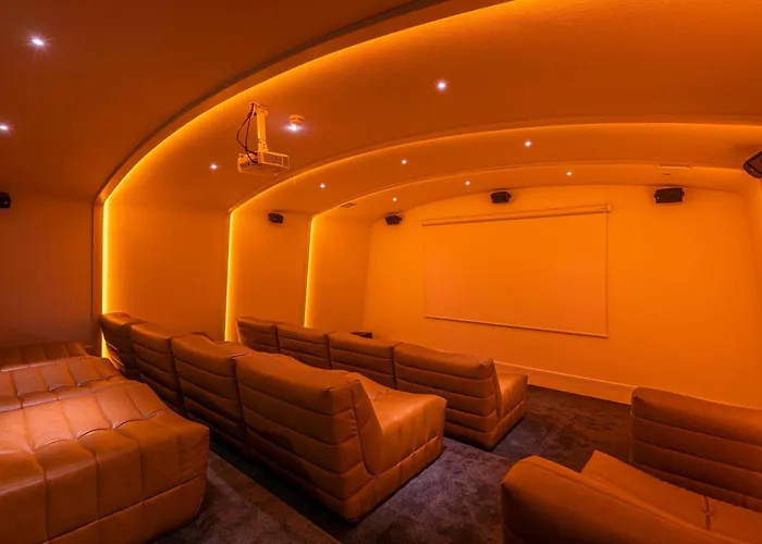 Calyptus Kirman Premium Hotel Side