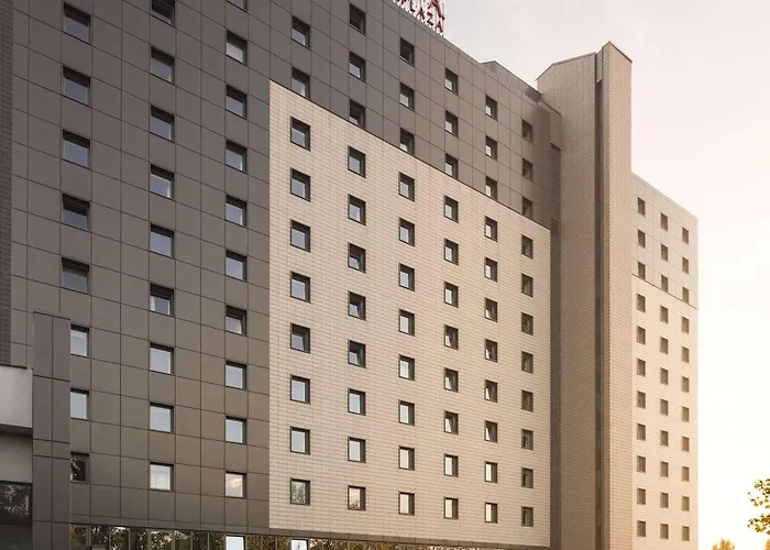 Ramada Plaza By Wyndham Bucharest Convention Center Hotel